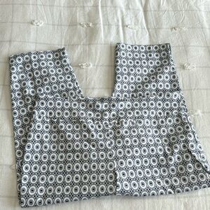 EUC Valerie Stevens ankle length pants